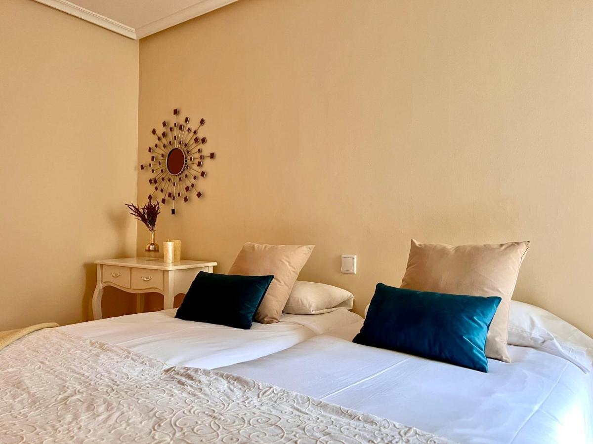 Housingleon Ordono II Apartment Ngoại thất bức ảnh